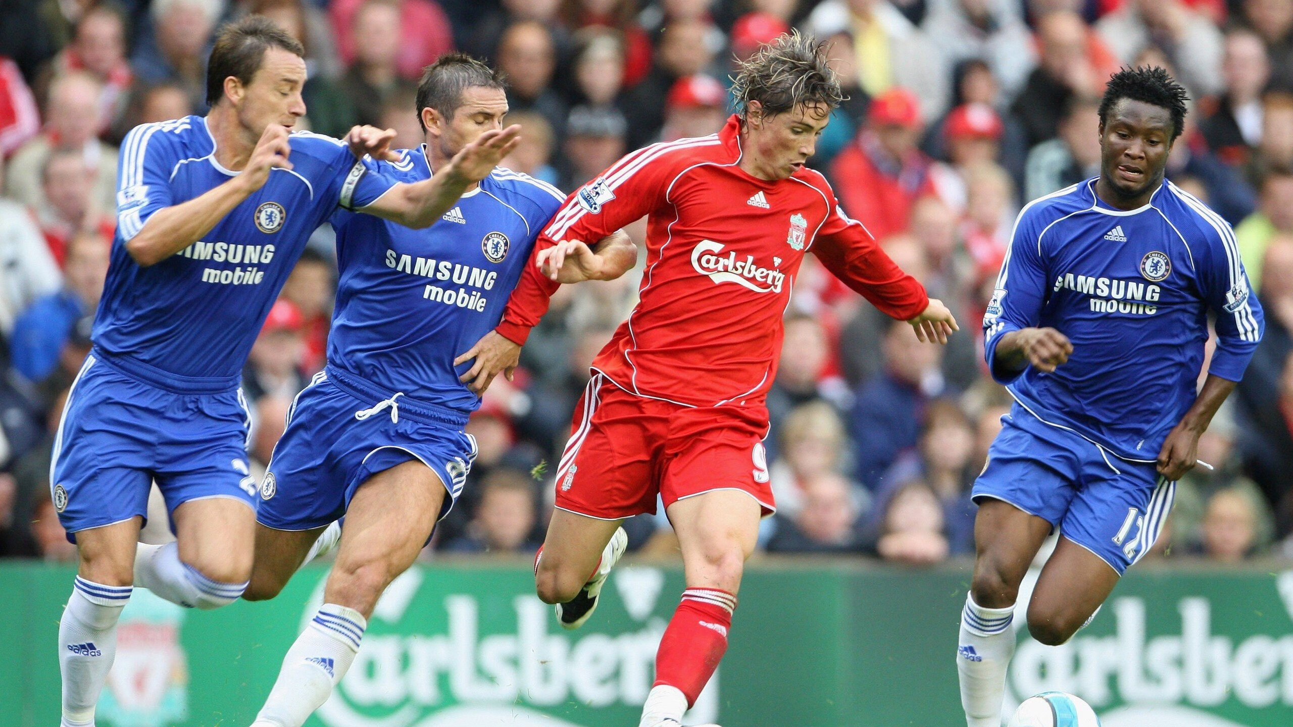 亚洲铁闸统治攻防！金玟哉一夫当关，澳大利亚战术击穿尼日利亚