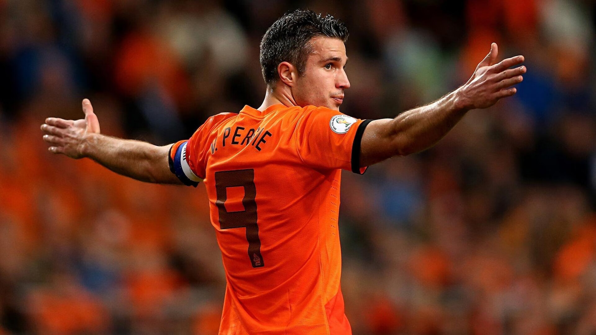 开云体育在线-当东方铁壁遇上美式火炮，班凯罗在太原之夜写下的篮球诗篇